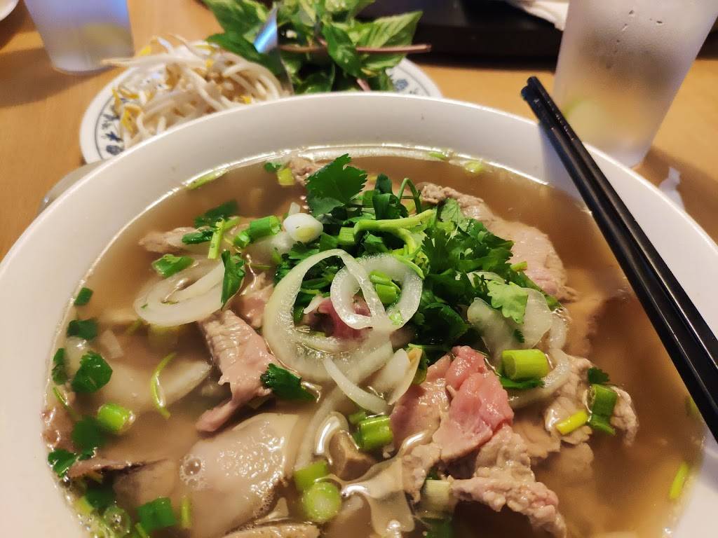 Mekong Restaurant | restaurant | 5944 34th St N #20, St. Petersburg, FL 33714, USA | 7275213378 OR +1 727-521-3378