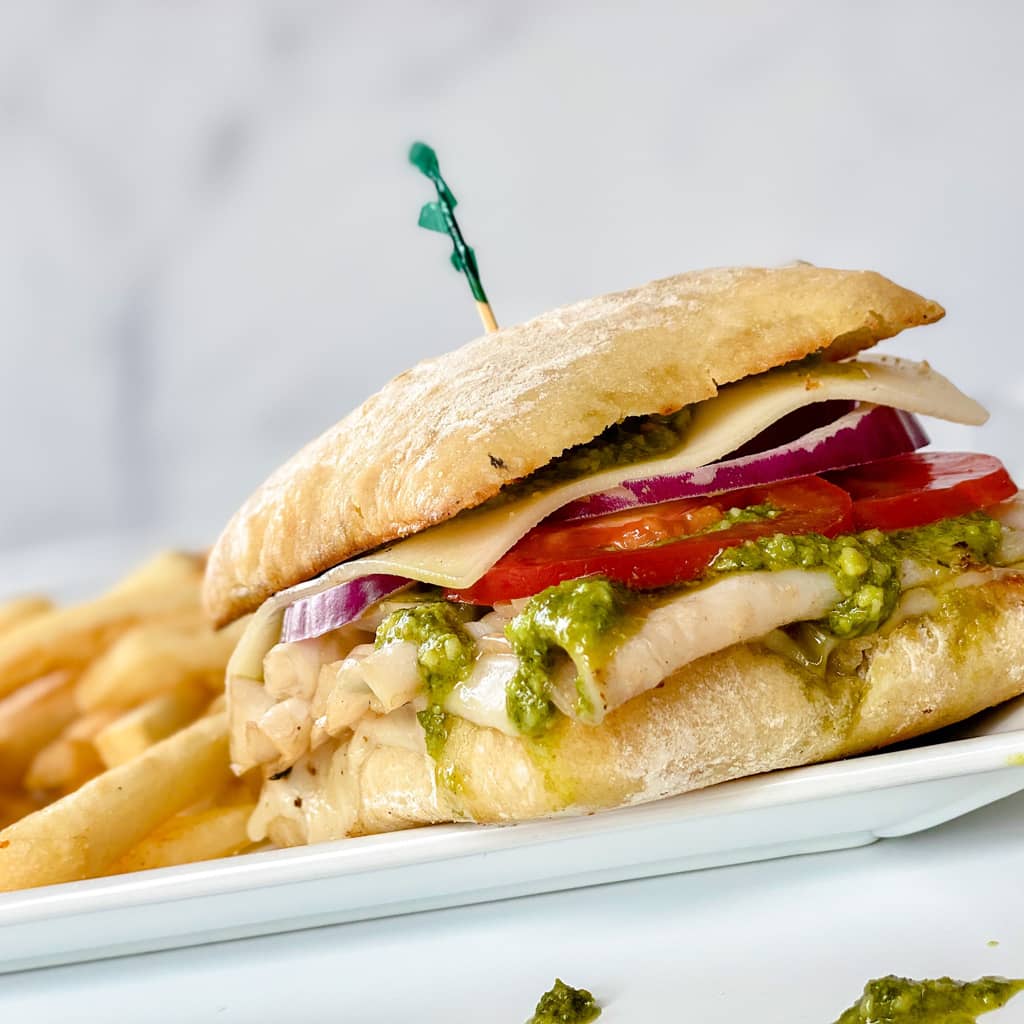 Lakeside Restaurant, Motel & RV Park | restaurant | 87275 County Hwy 9-28, Christmas Valley, OR 97641, USA | 5415762309 OR +1 541-576-2309