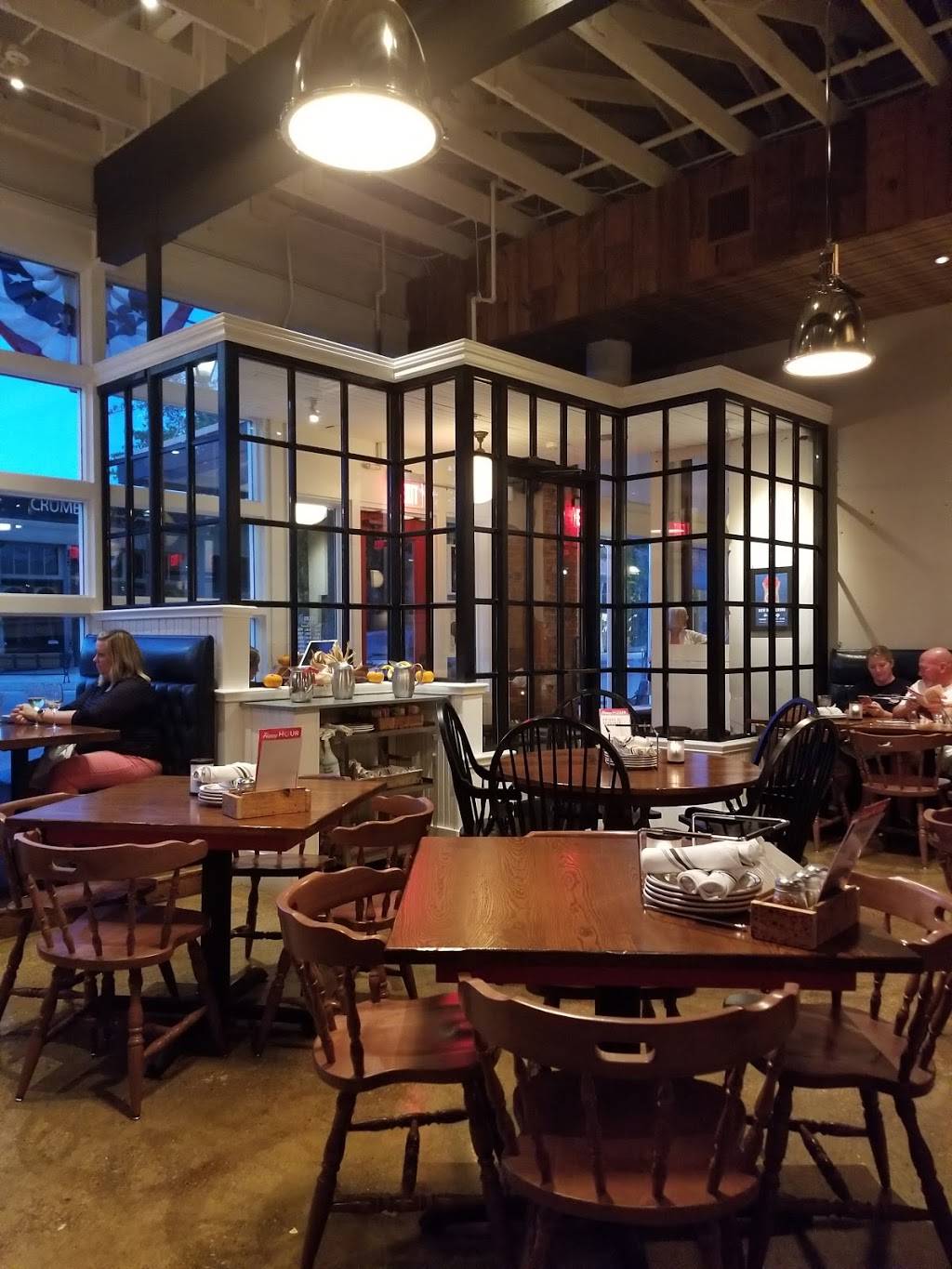 Enos Pizza Tavern | restaurant | 215 S Bois D Arc St, Forney, TX 75126, USA | 4697200400 OR +1 469-720-0400