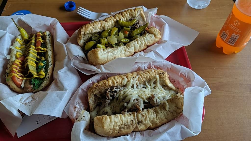 Chicagos Own | restaurant | 305 Oak Ridge Turnpike, Oak Ridge, TN 37830, USA | 8652723488 OR +1 865-272-3488