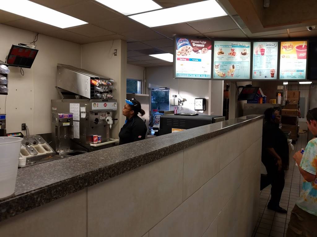 Dairy Queen | restaurant | 3221 Poplar Level Rd, Louisville, KY 40213, USA | 5026350690 OR +1 502-635-0690