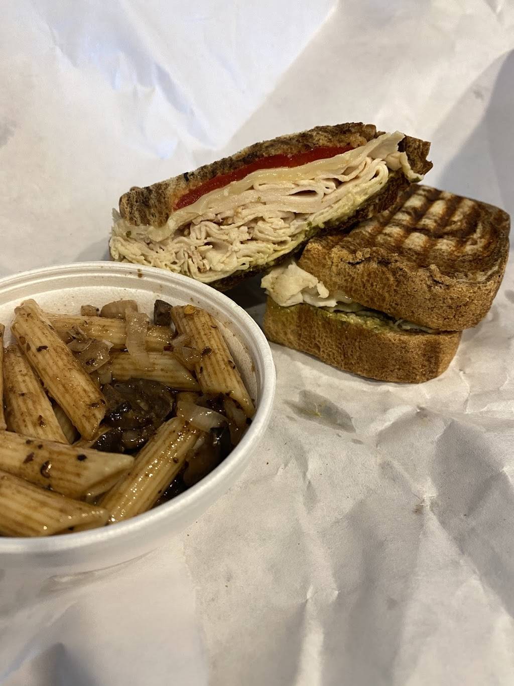 Sorellas | restaurant | 7 N Missouri St, Liberty, MO 64068, USA | 8167811200 OR +1 816-781-1200