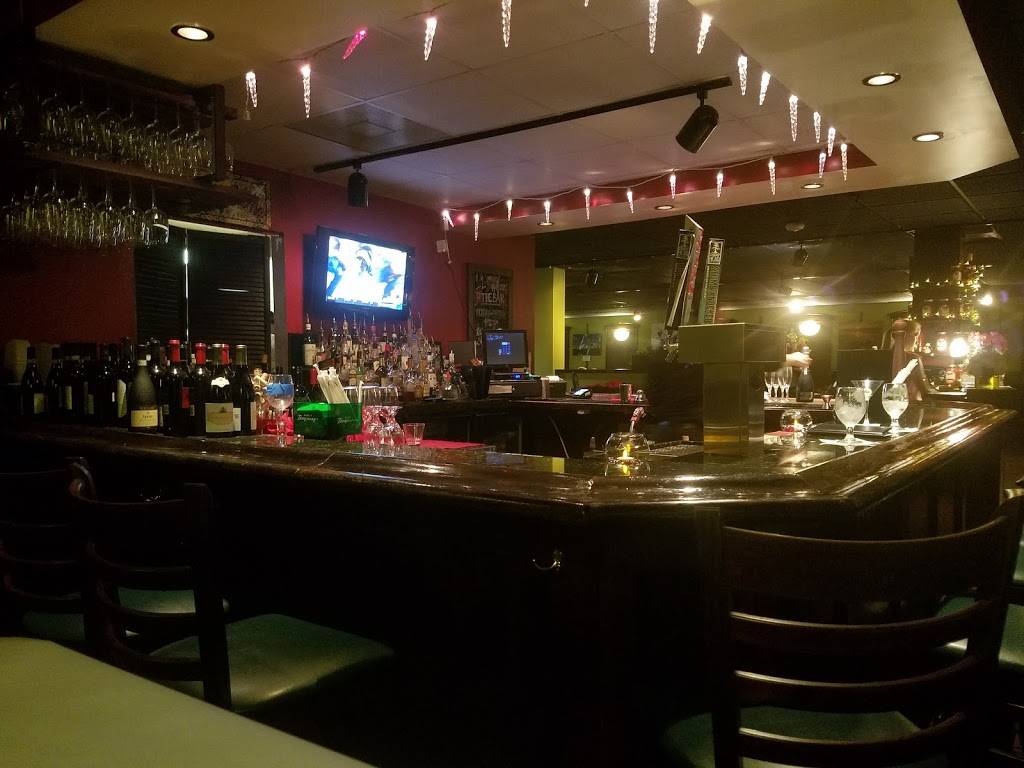 Francescas Trattoria | restaurant | 4410 NW 25 Pl, Gainesville, FL 32606, USA | 3523787152 OR +1 352-378-7152