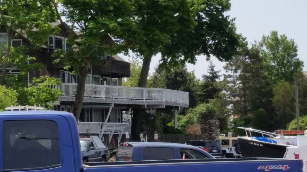 Stony Creek Marine & Cuisine | restaurant | 4 Indian Point Rd, Branford, CT 06405, USA | 2034812836 OR +1 203-481-2836