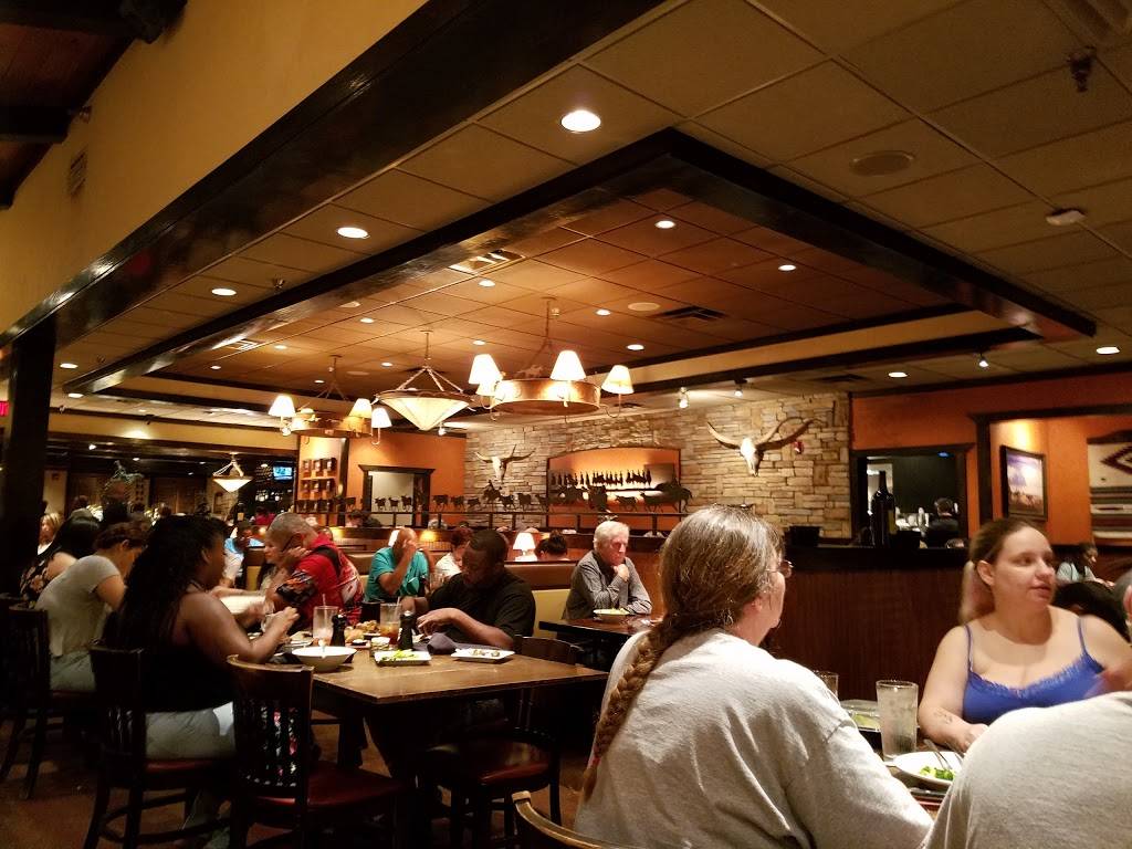 LongHorn Steakhouse | meal takeaway | 11102 Causeway Blvd, Brandon, FL 33511, USA | 8136539133 OR +1 813-653-9133