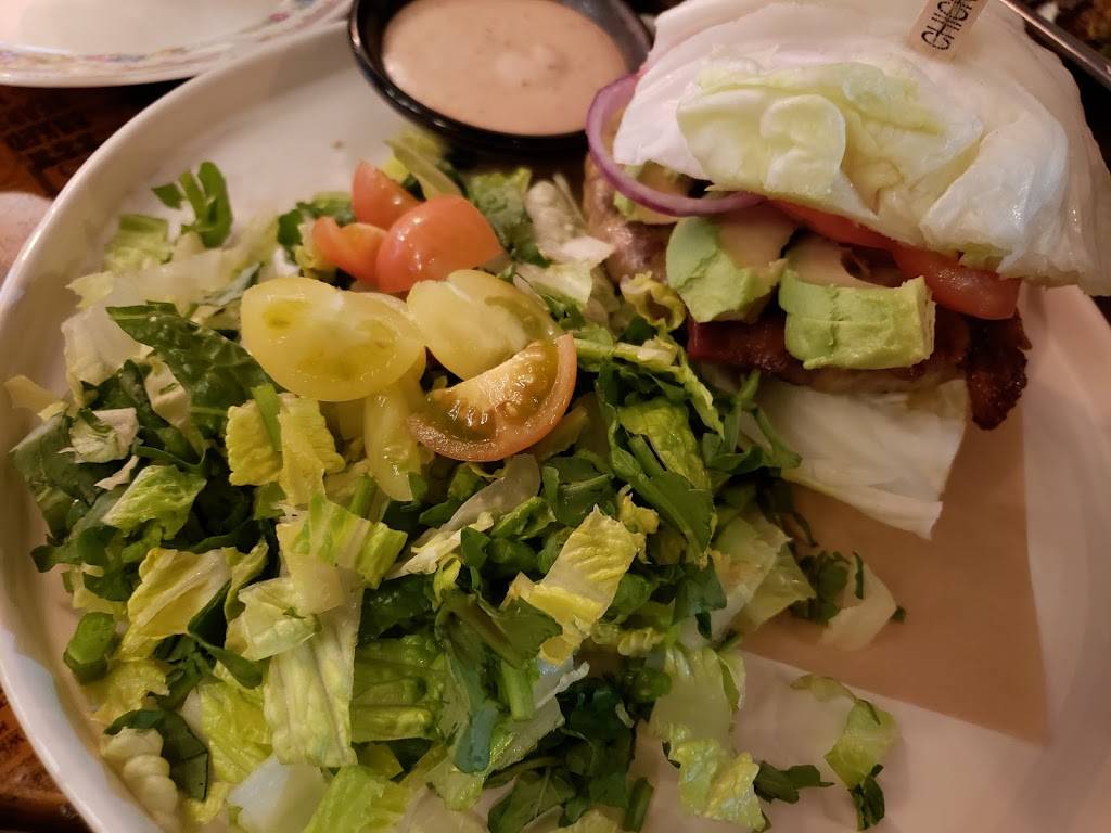 The New Deal | restaurant | 3501 W Magnolia Blvd, Burbank, CA 91505, USA | 8188617731 OR +1 818-861-7731