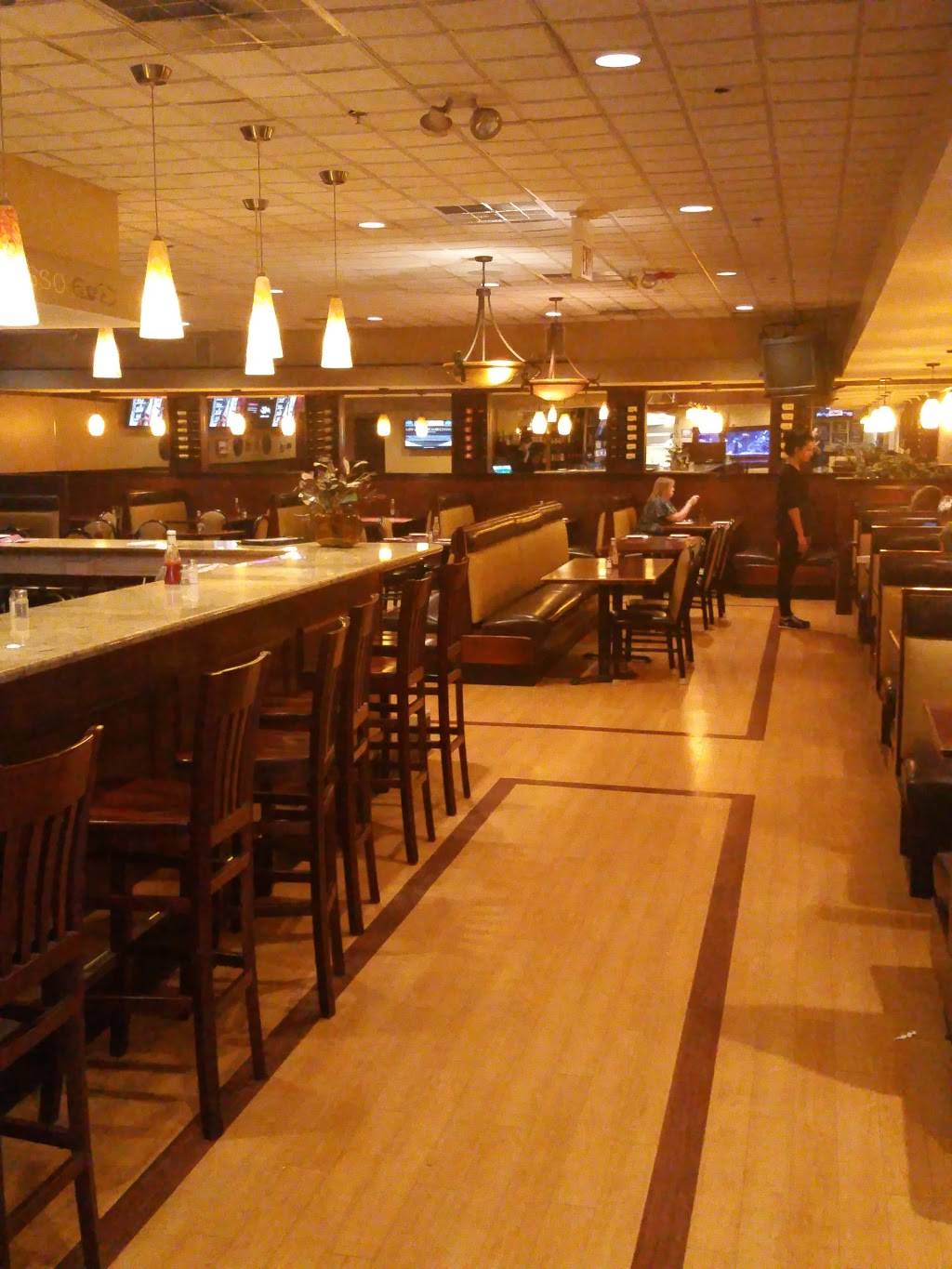 Cafe Capri | restaurant | 355 Main St, Reading, MA 01867, USA | 7819449898 OR +1 781-944-9898