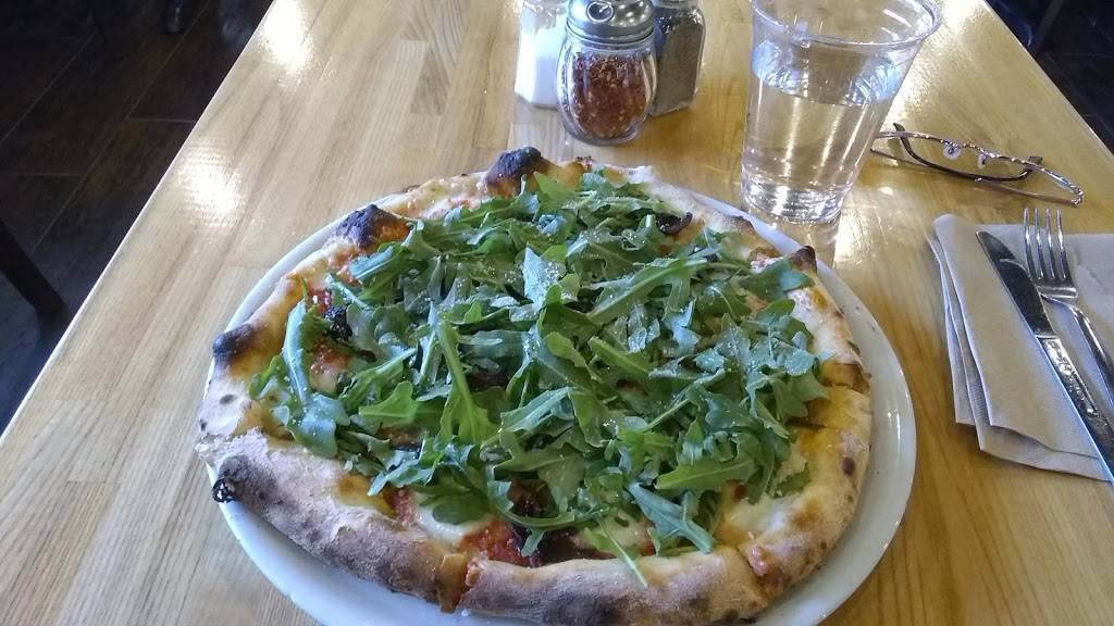 Ducas Neapolitan Pizza | restaurant | 236 E Cheyenne Mountain Blvd, Colorado Springs, CO 80906, USA | 7192478830 OR +1 719-247-8830