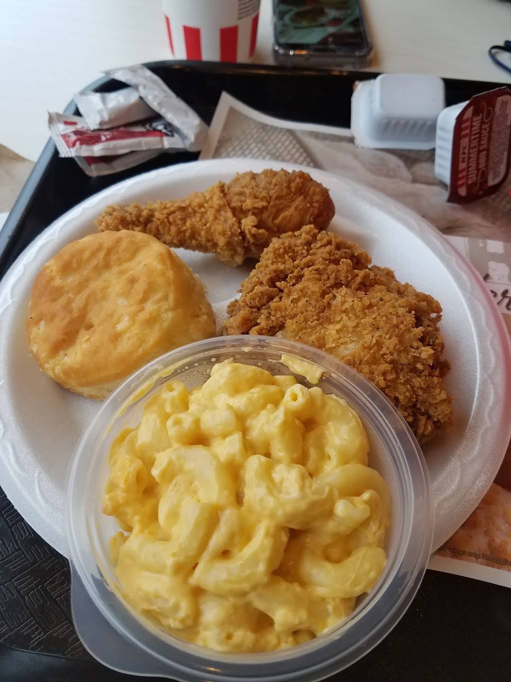 KFC | restaurant | 1007 Lane Ave S, Jacksonville, FL 32205, USA | 9047833947 OR +1 904-783-3947