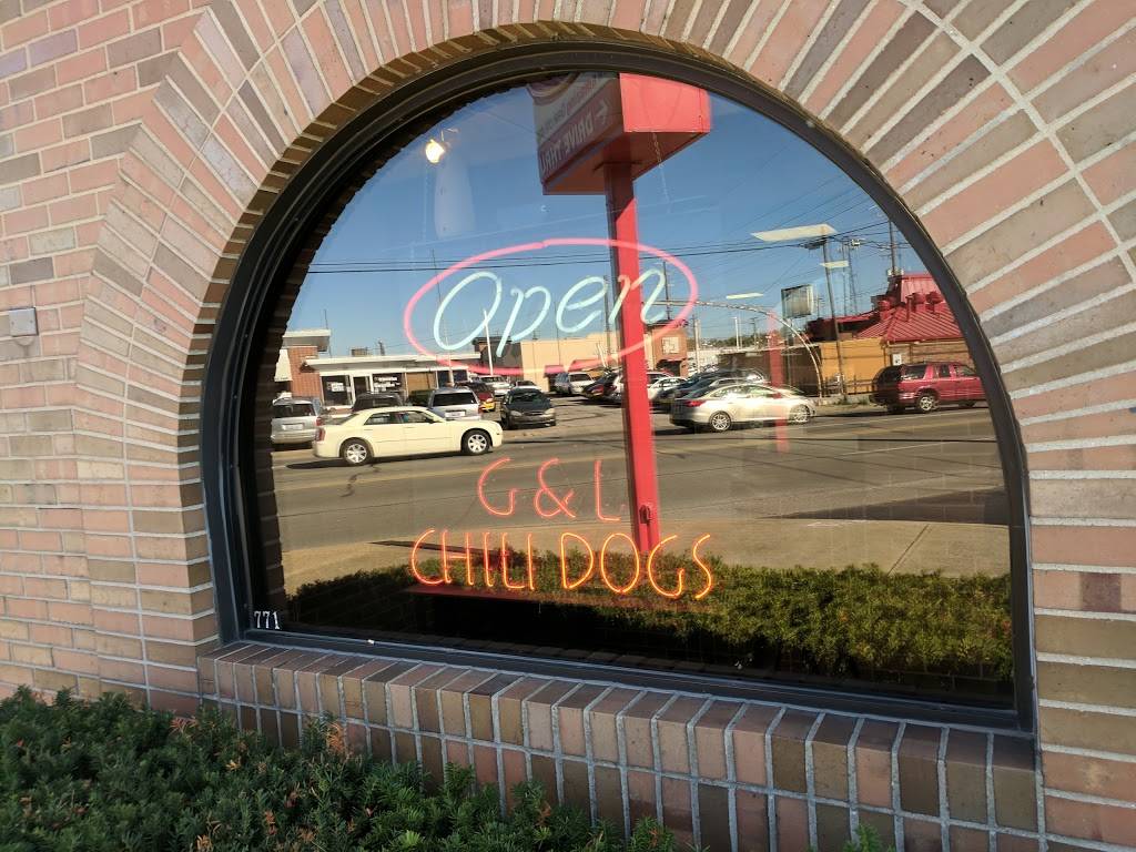 G&L Chili Dogs | meal takeaway | 771 W Sherman Blvd, Norton Shores, MI 49441, USA | 2317331505 OR +1 231-733-1505