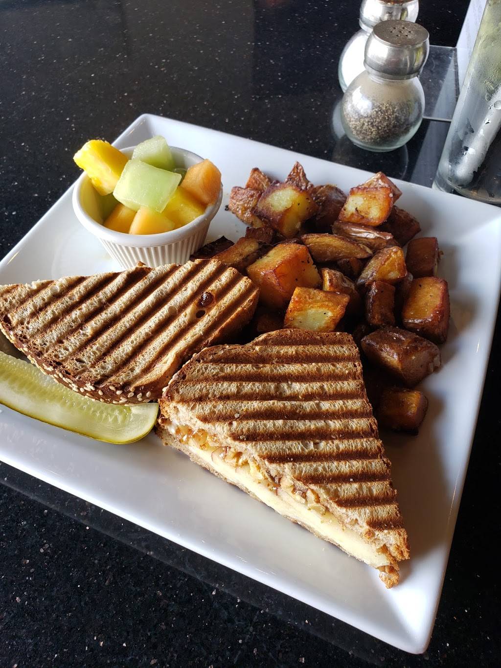 Back Bay Gourmet | restaurant | 2277 Upton Dr #714, Virginia Beach, VA 23454, USA | 7576890771 OR +1 757-689-0771