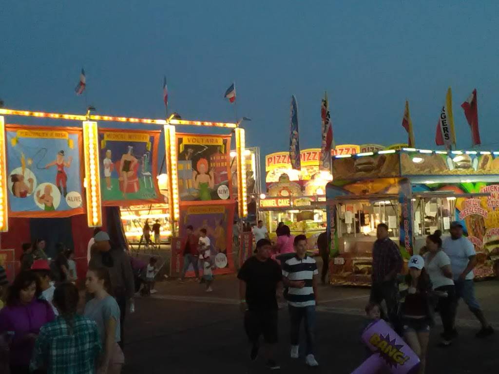 La Feria Meat Market | restaurant | 2403 W Reynolds St, Plant City, FL 33563, USA | 8137526800 OR +1 813-752-6800