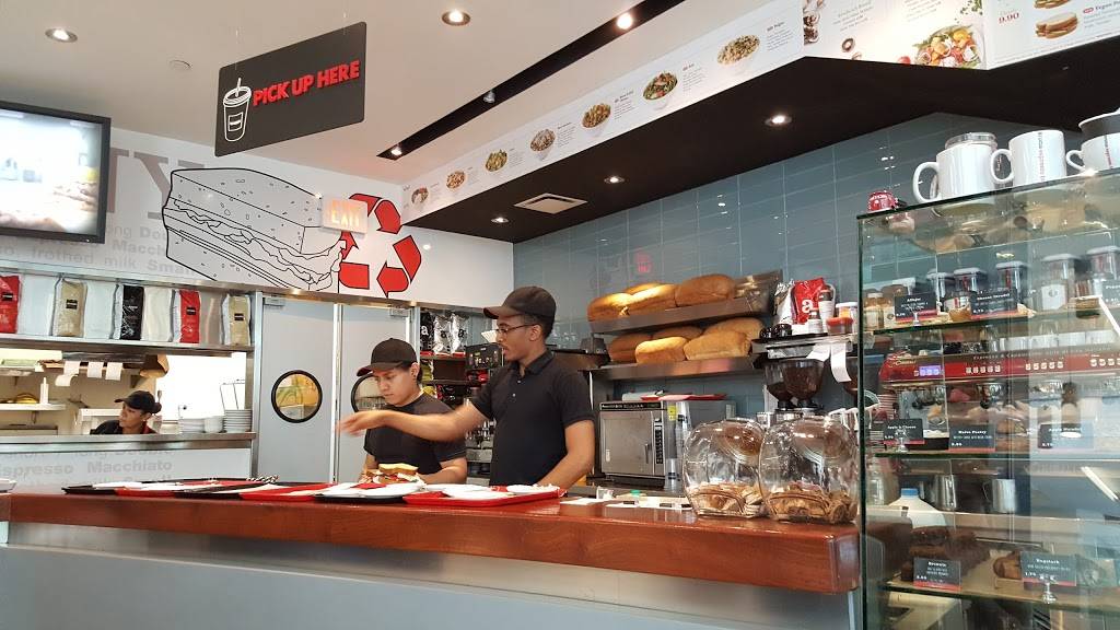 Aroma | cafe | 1 Garden State Plaza Blvd, Paramus, NJ 07652, USA | 2015561700 OR +1 201-556-1700