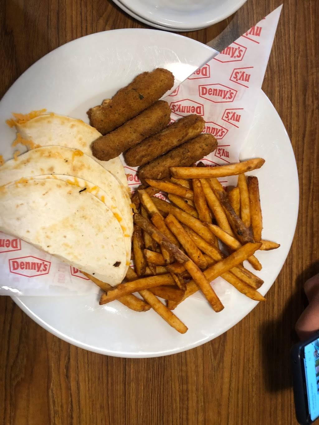 Dennys | restaurant | 25 Woodstream Blvd, Woodbridge, ON L4L 7Y8, Canada | 9056058168 OR +1 905-605-8168