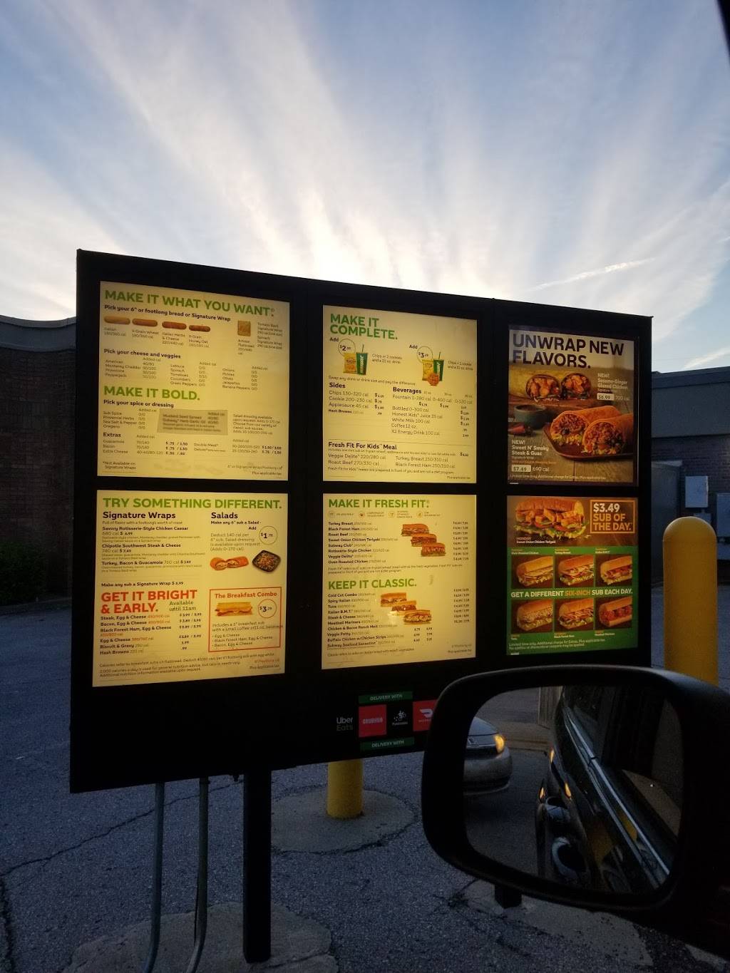 Subway | restaurant | 3337 Newburg Rd, Louisville, KY 40218, USA | 5024594092 OR +1 502-459-4092