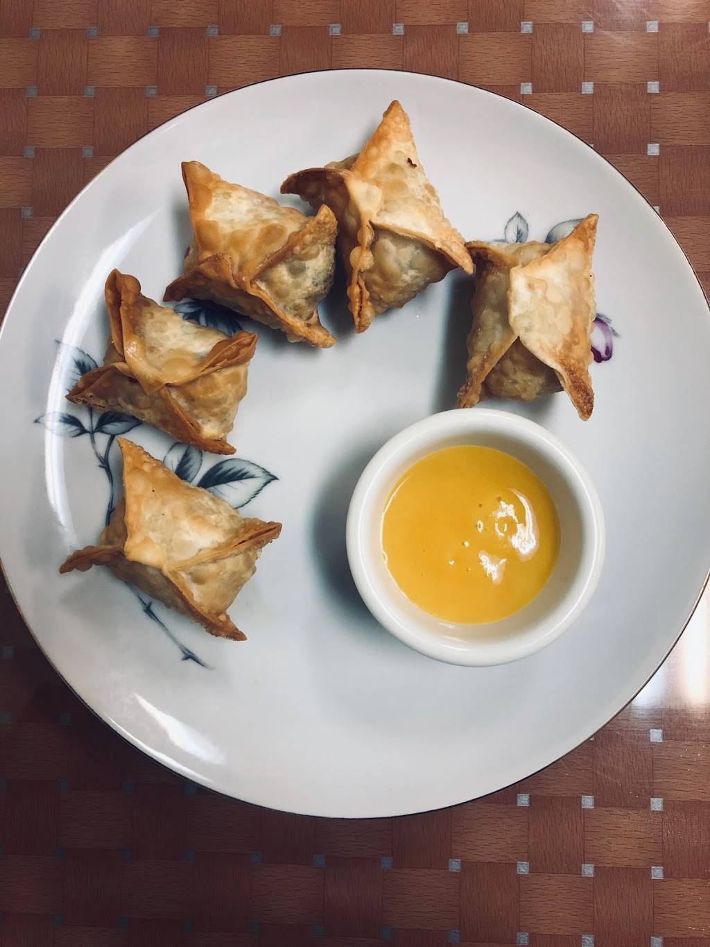 Pinellia Vegan Asian Restaurant | restaurant | 3601 Edison Rd Ste D, South Bend, IN 46615, USA | 5748553390 OR +1 574-855-3390