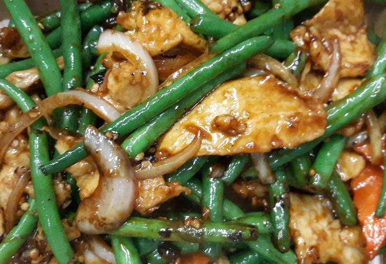 New Golden Wok | restaurant | 136 Hazelwood Dr, South San Francisco, CA 94080, USA | 6505886858 OR +1 650-588-6858