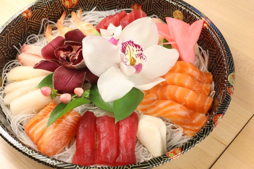 Oita Sushi | restaurant | 1317a 2nd Ave, New York, NY 10021, USA | 2125350002 OR +1 212-535-0002