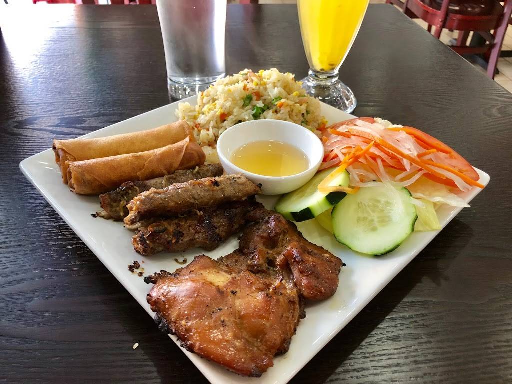 Bistro Viet house | restaurant | 181 Fremont Hub Courtyard, Fremont, CA 94538, USA | 5107423988 OR +1 510-742-3988