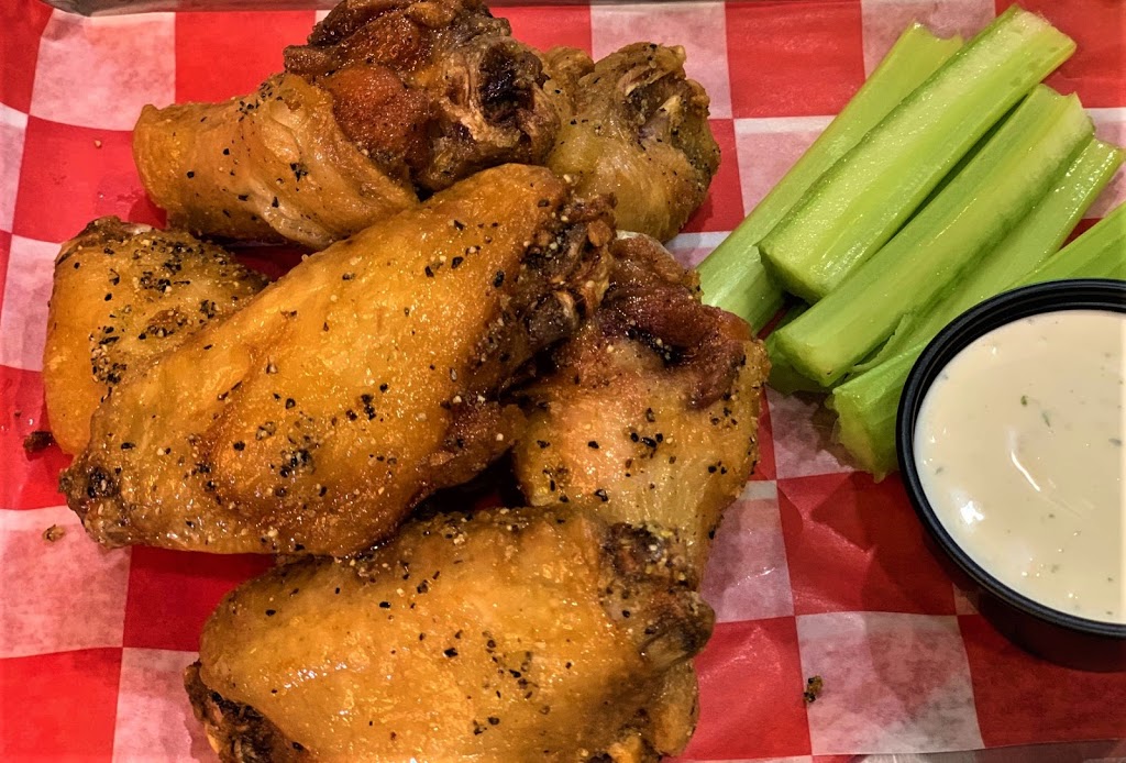 Wingabels | restaurant | 1639 Broadway, San Antonio, TX 78215, USA | 2104449425 OR +1 210-444-9425