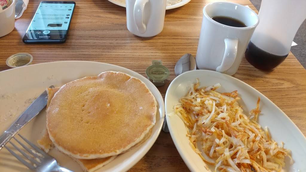 Dave & Bettys Diner | restaurant | 4801 Southeastern Ave, Indianapolis, IN 46203, USA | 3173530569 OR +1 317-353-0569