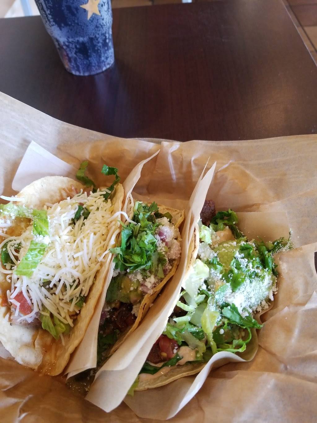 QDOBA Mexican Eats | restaurant | 9674 Liberia Ave, Manassas, VA 20110, USA | 5712921158 OR +1 571-292-1158