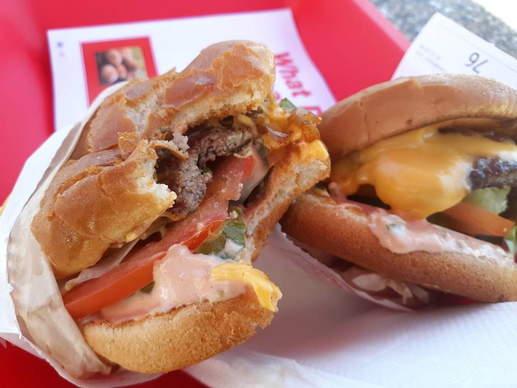 In-N-Out Burger | restaurant | 2910 Damon Ave, San Diego, CA 92109, USA | 8007861000 OR +1 800-786-1000
