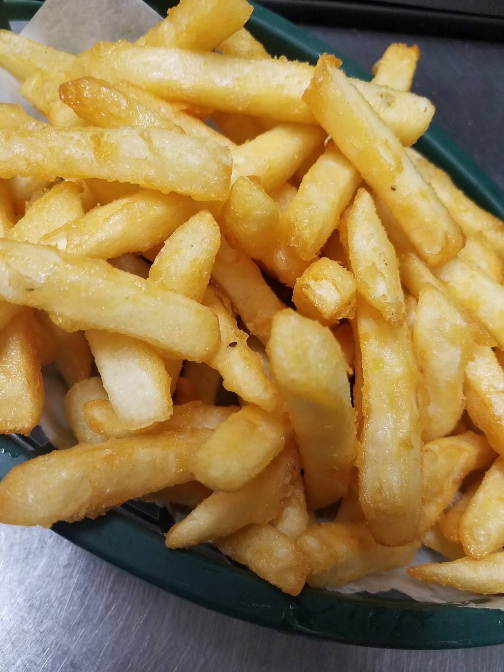 Booz Bar and Grill | restaurant | 414 Main St, Knapp, WI 54749, USA | 7156652215 OR +1 715-665-2215