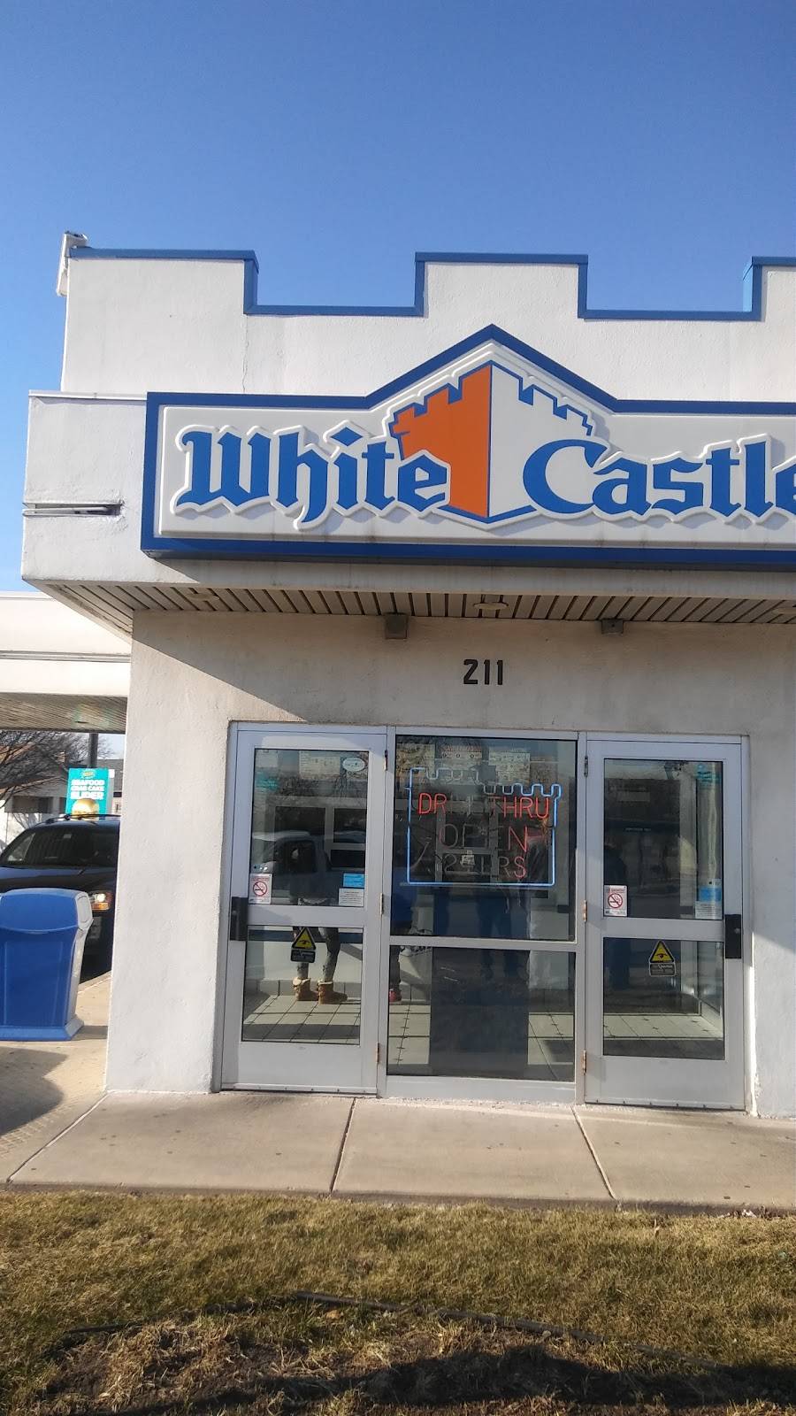 White Castle | restaurant | 211 Roosevelt Rd, Maywood, IL 60153, USA | 7083452621 OR +1 708-345-2621