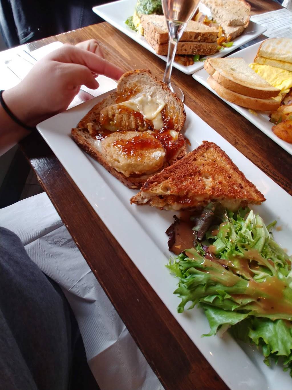 Urban Griddle | restaurant | 460 Maple Ave, Elizabeth, NJ 07202, USA | 9082892465 OR +1 908-289-2465