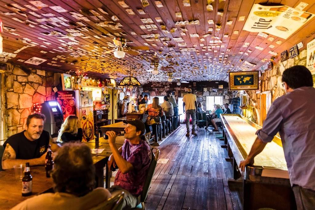 Devils Backbone Tavern | restaurant | 4041 Farm to Market 32, Fischer, TX 78623, USA | 8309642544 OR +1 830-964-2544