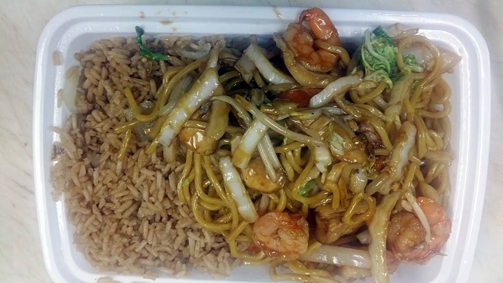 Lucky House | meal takeaway | 8541 Fort Smallwood Rd, Pasadena, MD 21122, USA | 4102558765 OR +1 410-255-8765