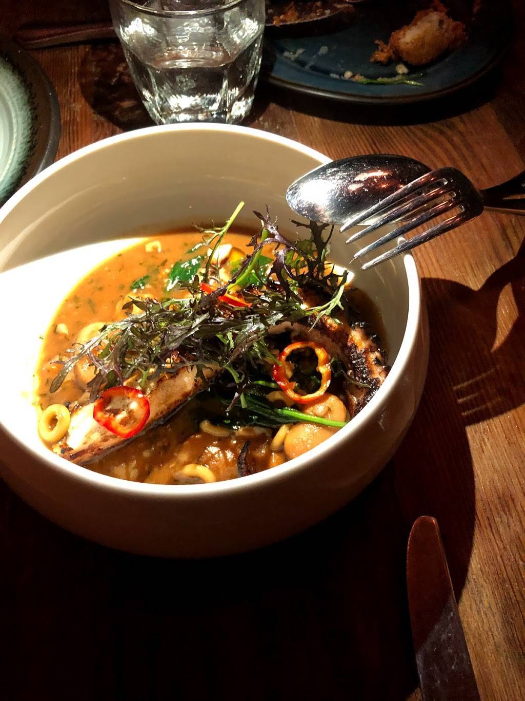 Fia Restaurant | restaurant | 2454 Wilshire Blvd, Santa Monica, CA 90403, USA | 4242804196 OR +1 424-280-4196