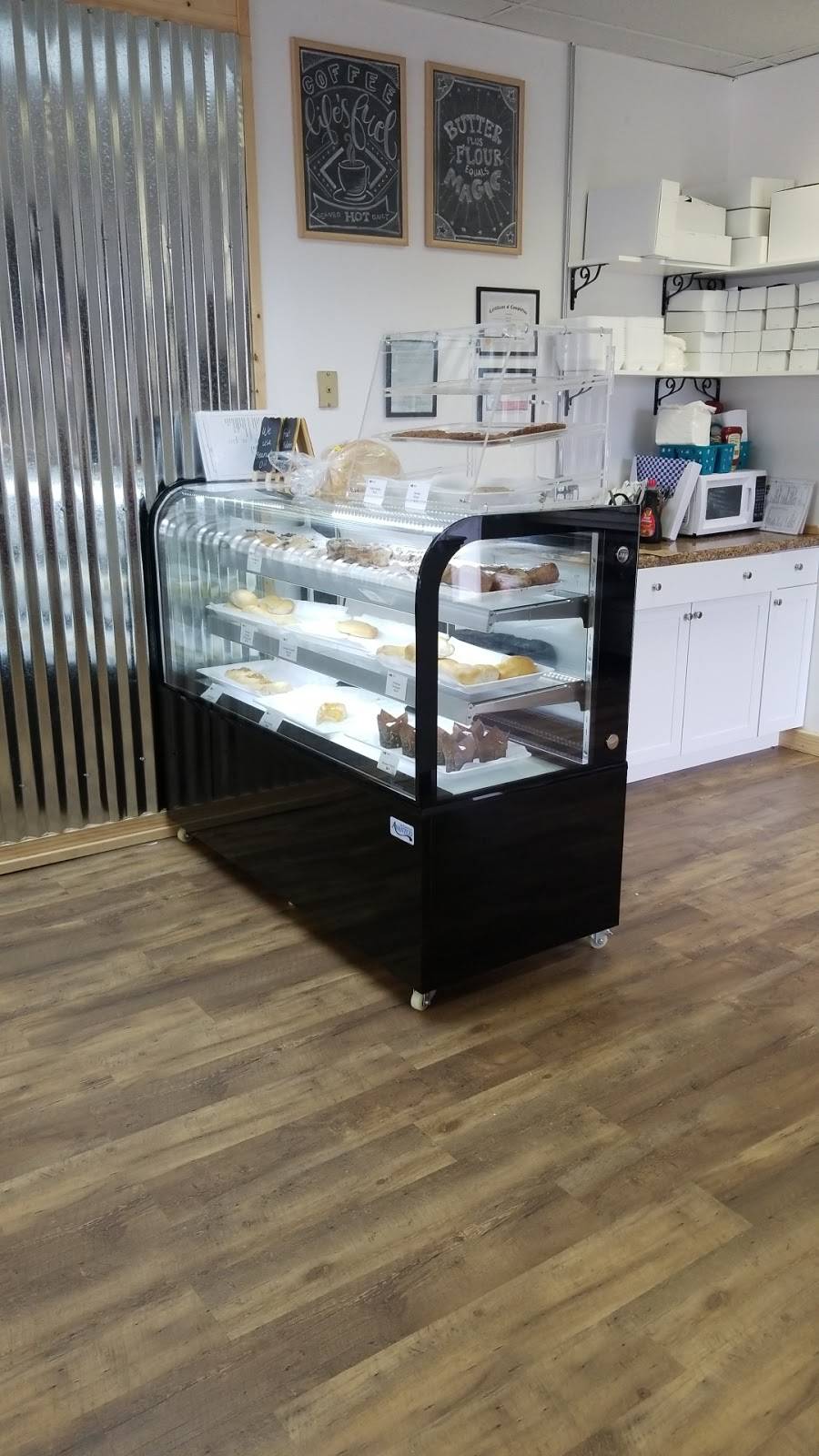 Oakleaf Bakery & Diner | restaurant | 239 N Main St, Rockdale, TX 76567, USA | 5125435070 OR +1 512-543-5070