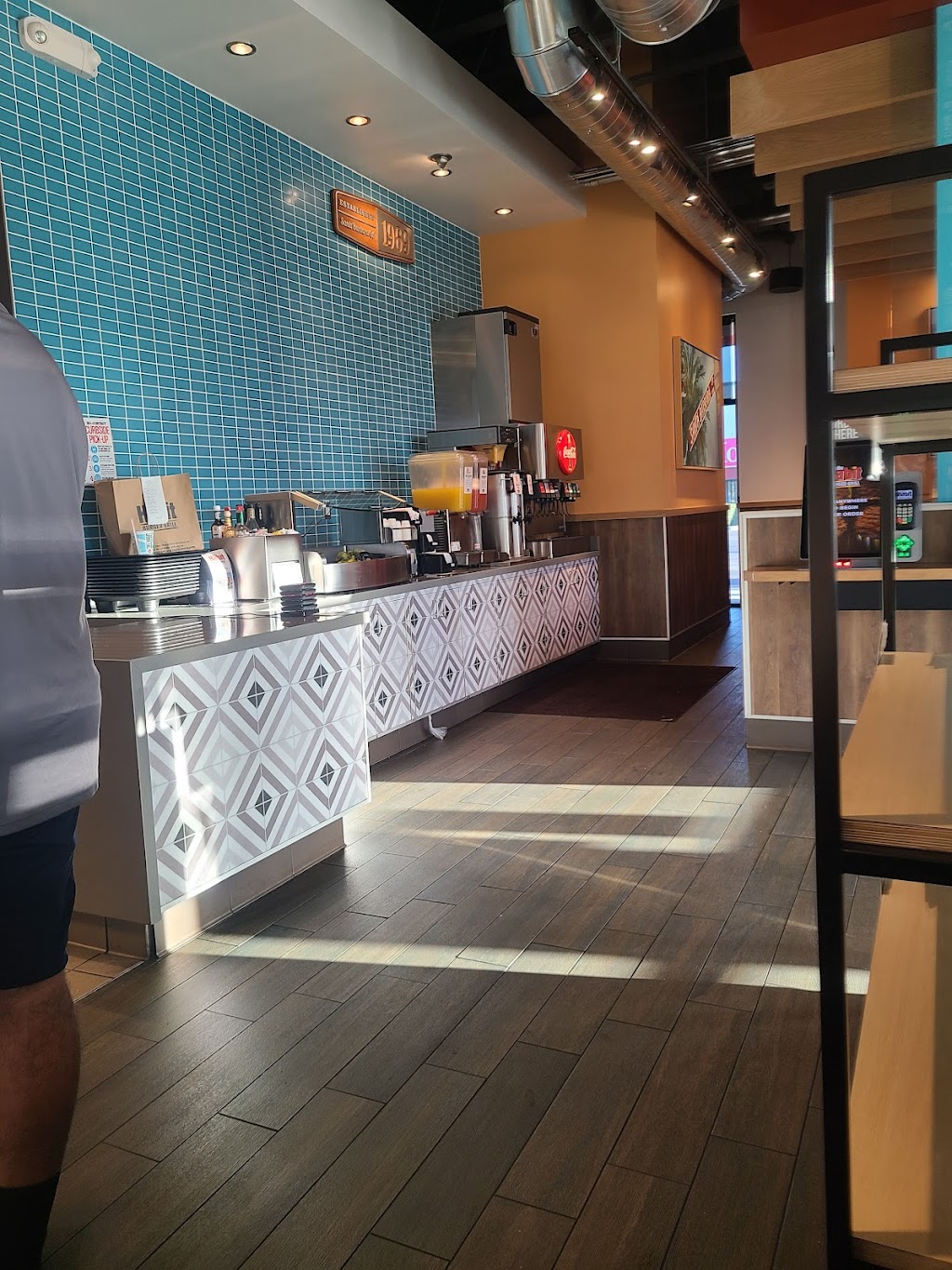 The Habit Burger Grill | restaurant | 6821 Eastern Ave Unit B, Bell Gardens, CA 90201, USA | 5623999090 OR +1 562-399-9090