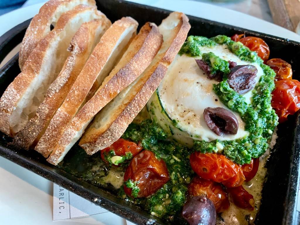 Oak & Ola | restaurant | 1910 N Ola Ave, Tampa, FL 33602, USA | 8137731901 OR +1 813-773-1901