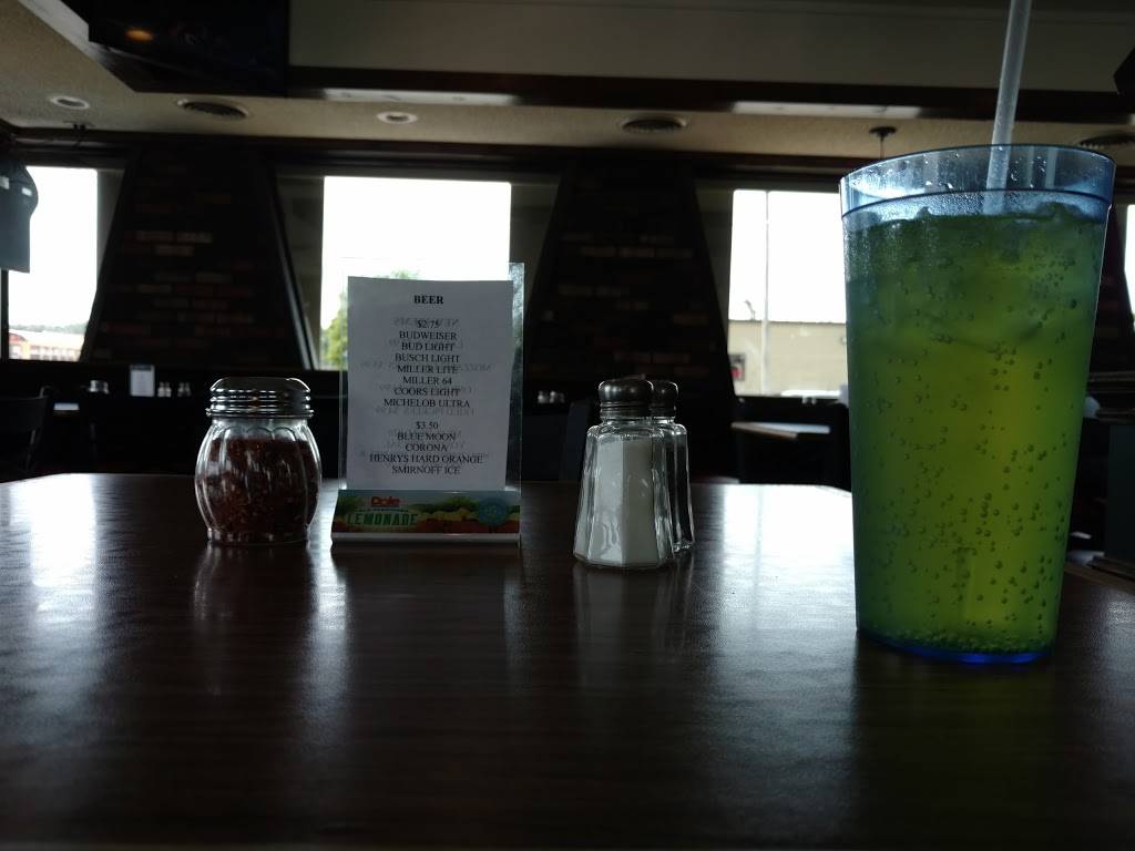 Pizzas By Marchelloni | restaurant | 1210 Meriden St, Mendota, IL 61342, USA | 8155382145 OR +1 815-538-2145