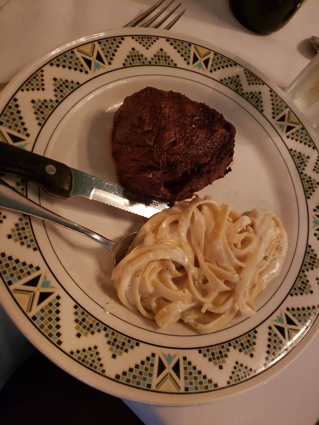 Villa Castrioti | restaurant | 714 N Germantown Pkwy, Cordova, TN 38018, USA | 9017533894 OR +1 901-753-3894