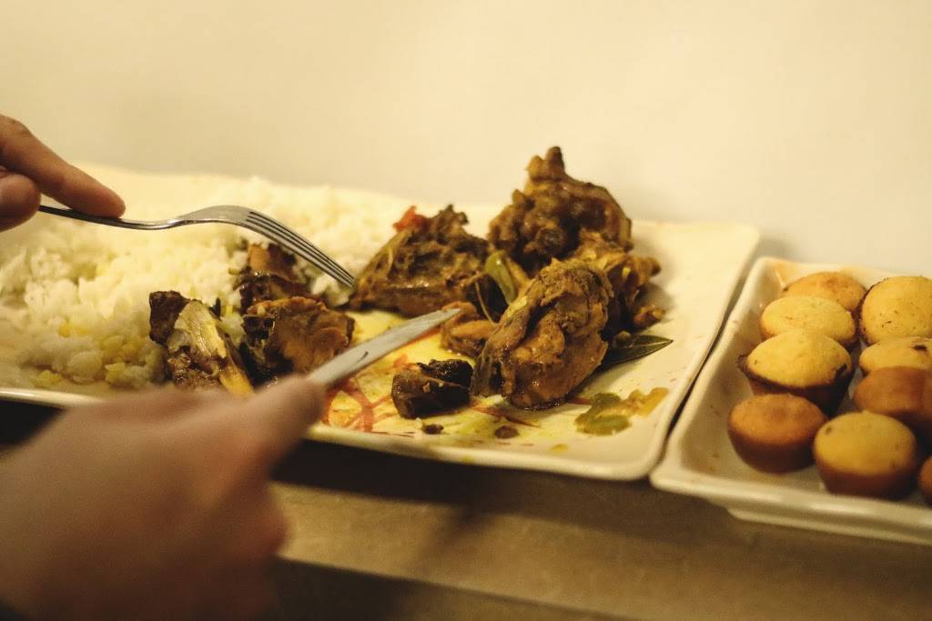 Seanas Caribbean | Soul Food | restaurant | 719 Good Homes Rd, Orlando, FL 32818, USA | 3218006846 OR +1 321-800-6846