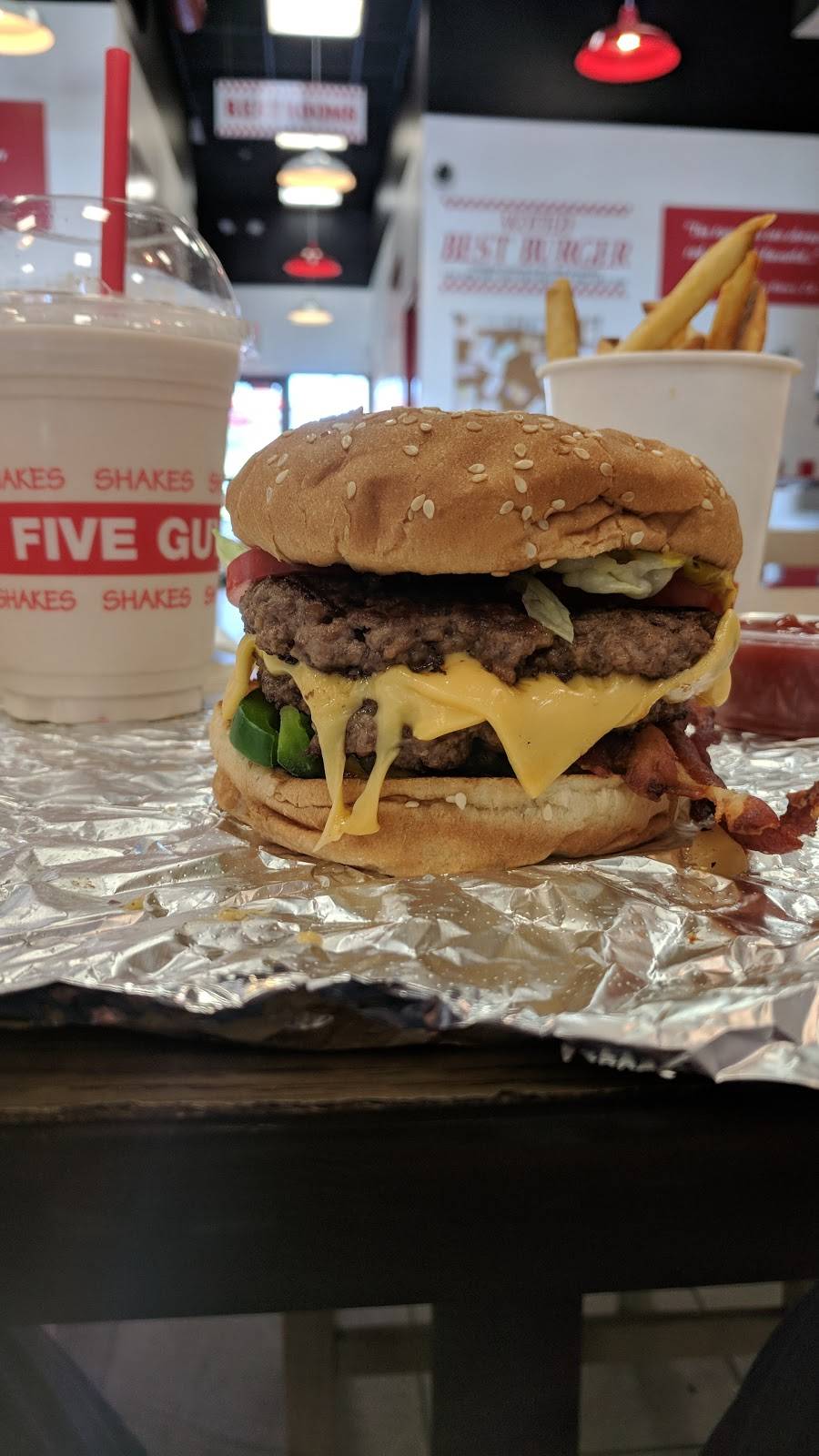 Five Guys | meal takeaway | 1742 N Main St, Salinas, CA 93906, USA | 8314440170 OR +1 831-444-0170