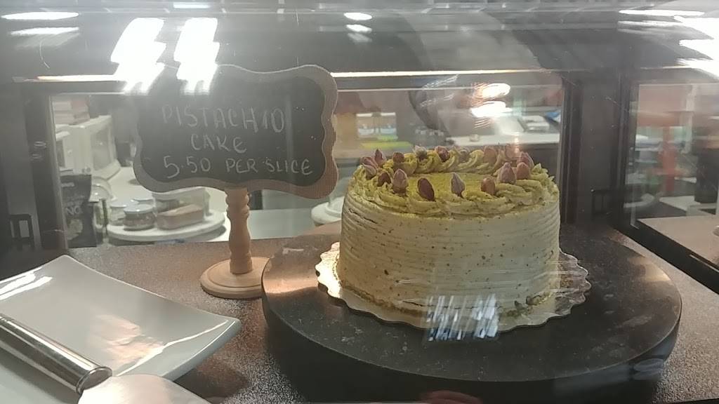 Café Roya | restaurant | 10 Wyman Rd Unit 3, Waterloo, ON N2V 1K7, Canada | 5192087692 OR +1 519-208-7692