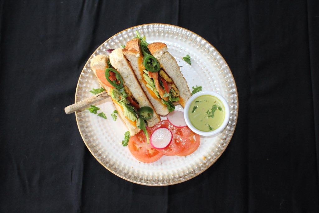 Sage Social Eatery | cafe | 119 N Vincent Ave, Covina, CA 91722, USA | 6263384300 OR +1 626-338-4300