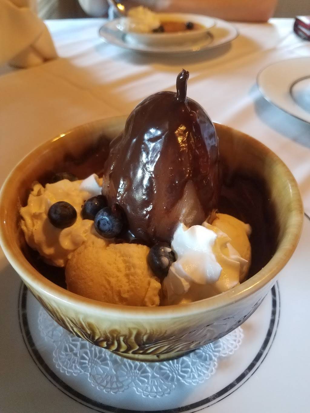 Arielles Country Inn | restaurant | 740 Allentown Rd, Sellersville, PA 18960, USA | 2154533800 OR +1 215-453-3800