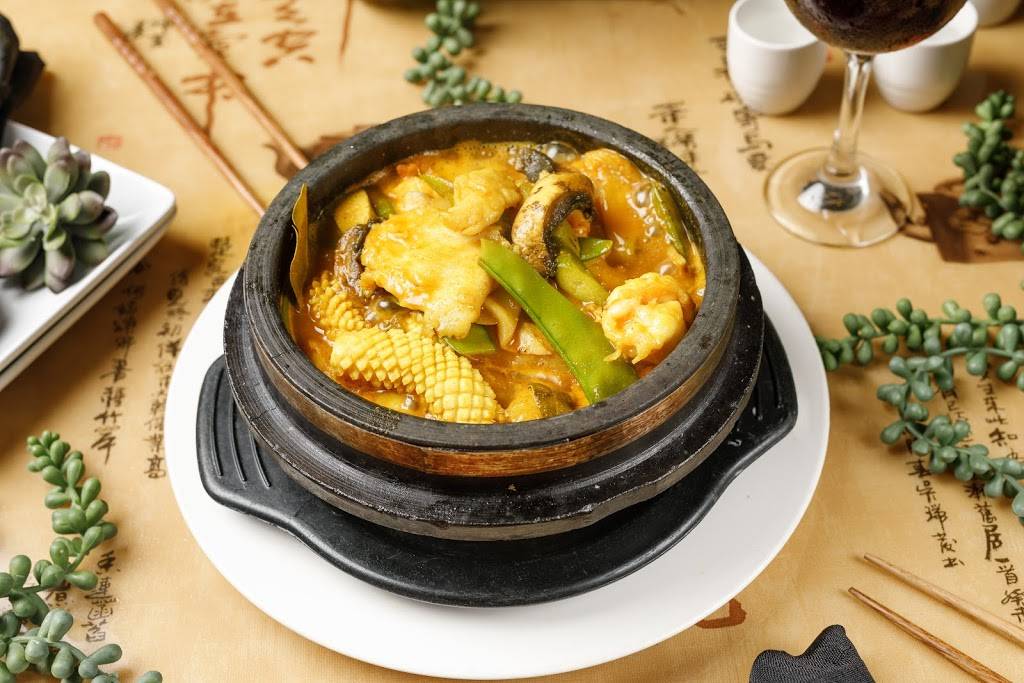 Andy Changs | restaurant | 205 Gristmill Dr, Forest, VA 24551, USA | 4343856688 OR +1 434-385-6688