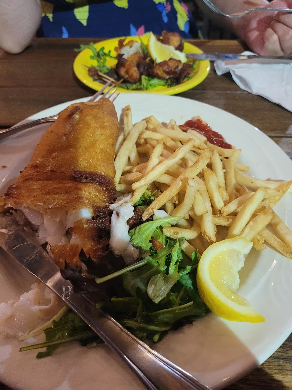 Faregrounds Restaurant | restaurant | 27 Fairgrounds Rd, Nantucket, MA 02554, USA | 5082284095 OR +1 508-228-4095