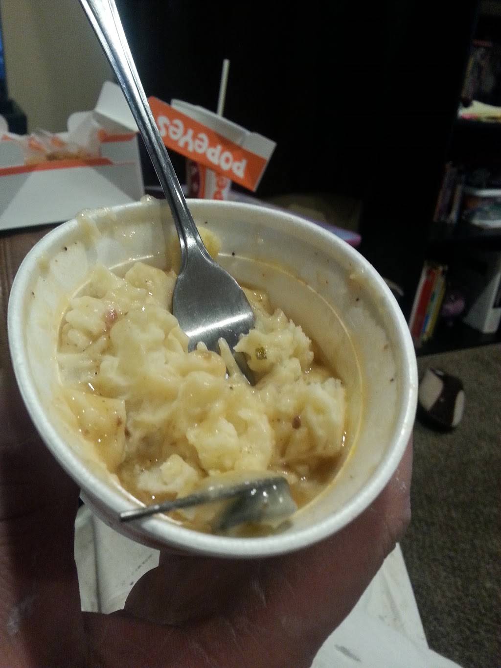 Popeyes Louisiana Kitchen | restaurant | 270 N State Rd 135, Greenwood, IN 46142, USA | 3178817530 OR +1 317-881-7530