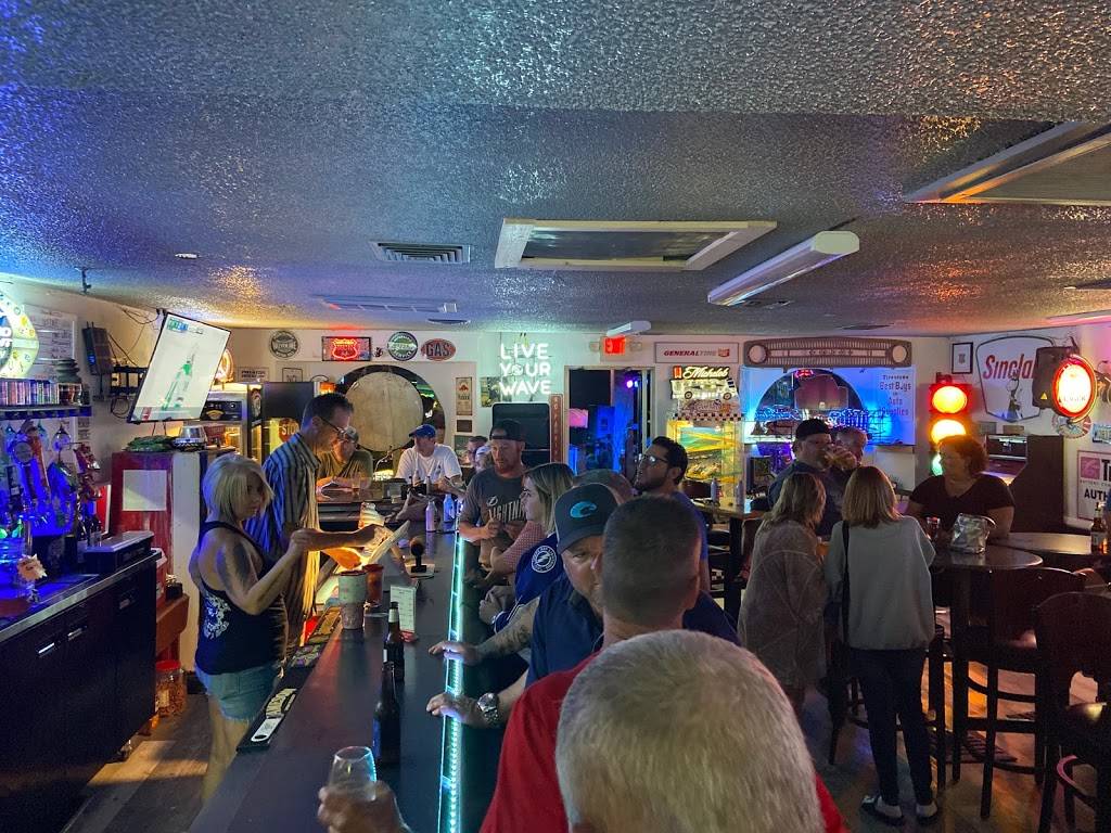 The Garage on Grand | restaurant | 7803 Grand Blvd, Port Richey, FL 34668, USA | 7272322815 OR +1 727-232-2815