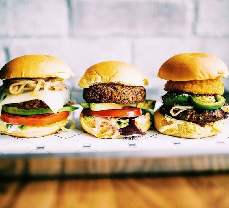 BurgerIM | restaurant | 187 Court St, Brooklyn, NY 11201, USA | 3475296711 OR +1 347-529-6711