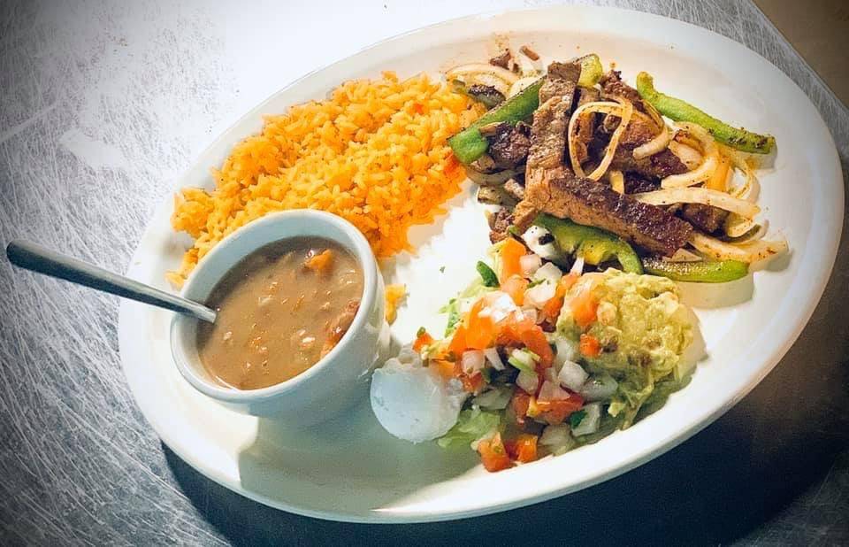 El Potrillo | restaurant | 1116 N Brooks St, Brazoria, TX 77422, USA | 9797980599 OR +1 979-798-0599