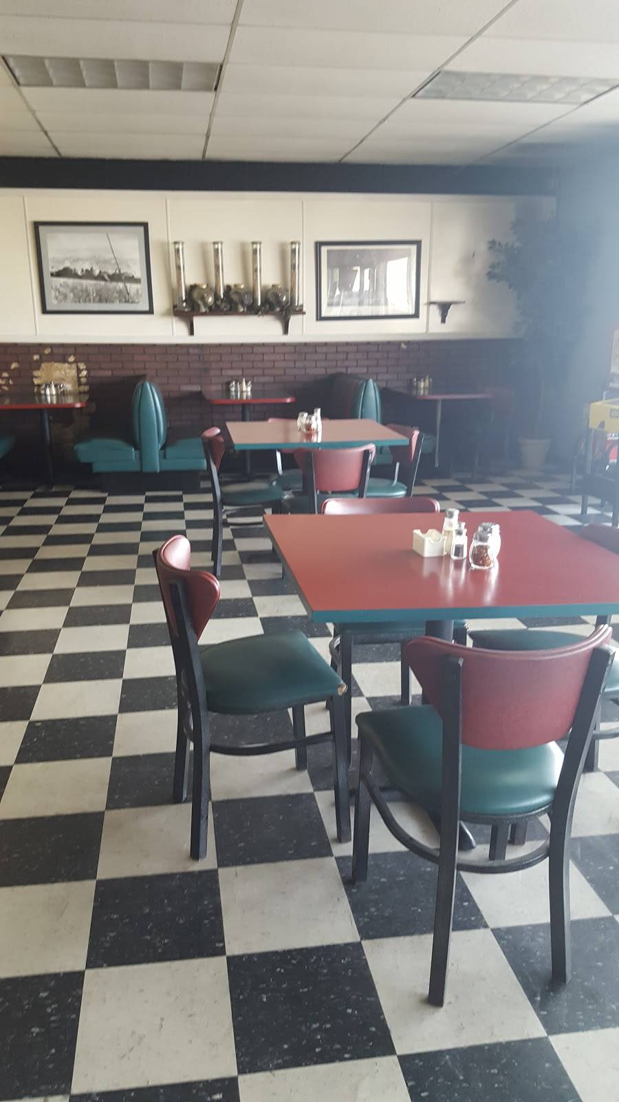 Joes Italian Restaurant | restaurant | 1601 Park Pl Ave # A, Fort Worth, TX 76110, USA | 8179278695 OR +1 817-927-8695